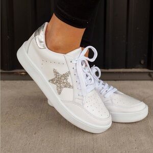 White Star Sneakers